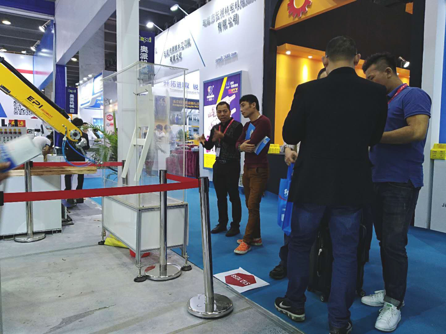 BG�����й���½������Ϳ������